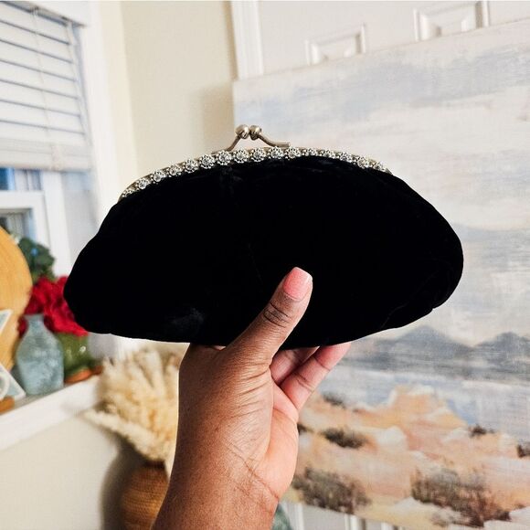 VTG Black Velvet Cocktail Clutch | Rhinestone Trim & Kiss Lock Closure - Picture 9 of 15